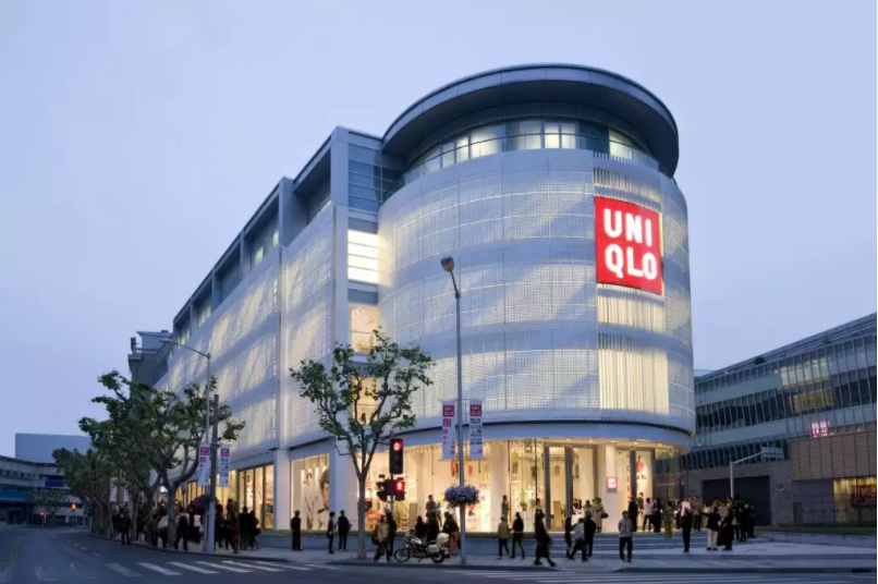 Uniqlo ֳɴ 100% ȫԶִеֱ·װ