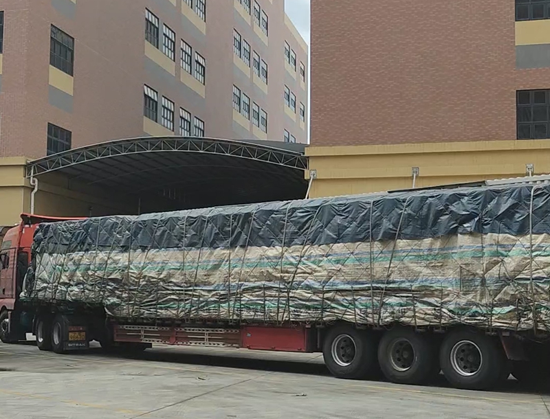 ÂúÔØÃÞÉ´µÄƽ°å³µ ÂúÔØÃÞÉ´µÄƽ°å³µ